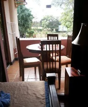 Hotel Jinesta Conchal 4*